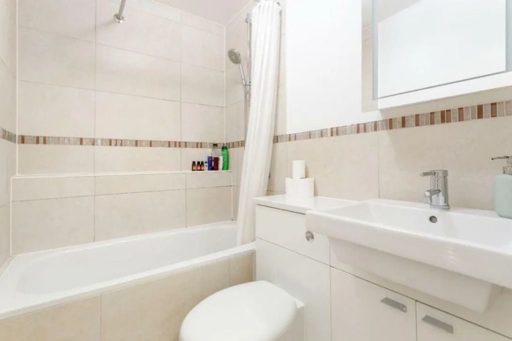 1 Bedroom Apartment in Camden