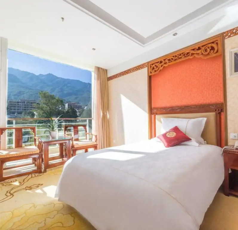 Floral Hotel Dali Zhonghefang