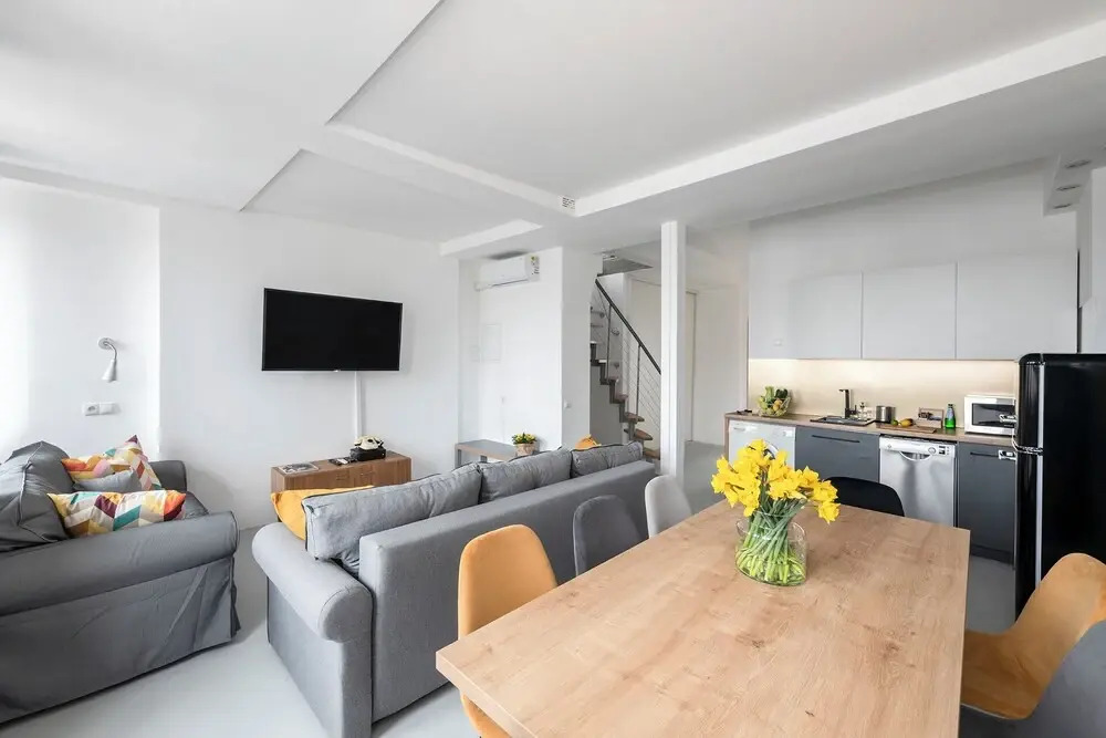 ShortStayPoland Plac Mirowski B83