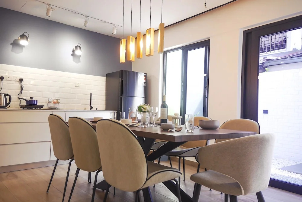 3BR Vacation Home at PJS7 Bandar Sunway