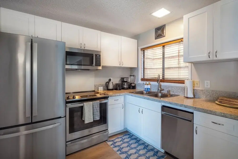 Sealodge E8
