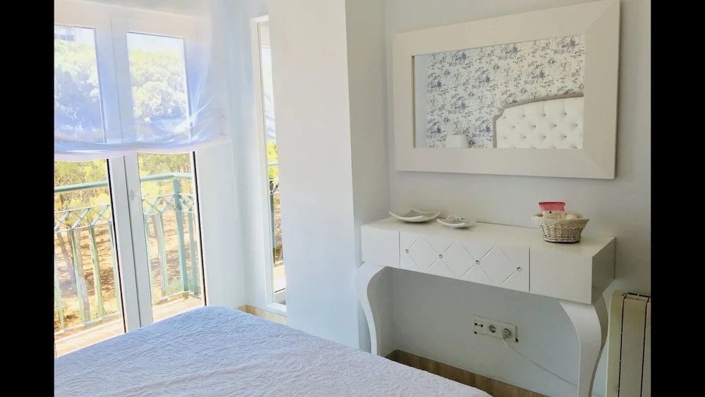 Mi Capricho Beach Apartments