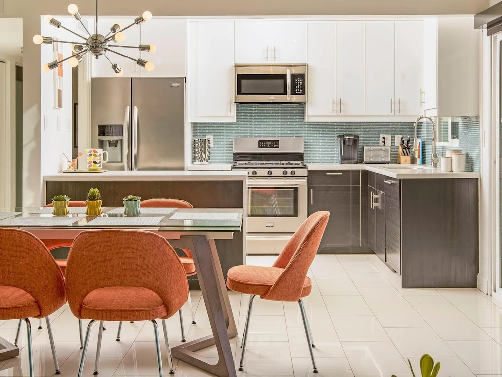 Alexander Sunrise by ACME House Company
