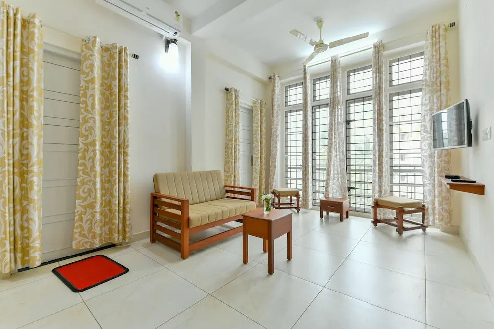 Arathi Apartments By OYO Rooms