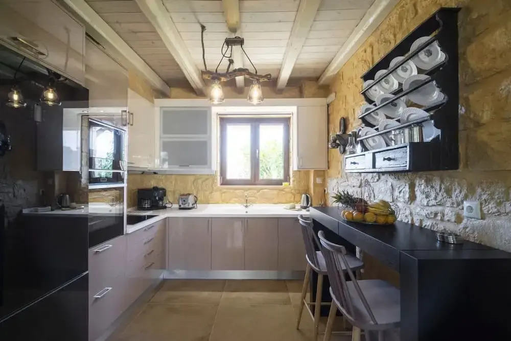 Heraklion Twins House - Private Pool Retreat
