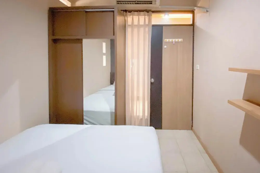 Spacious 1Br Classic At The Edge Bandung Apartment