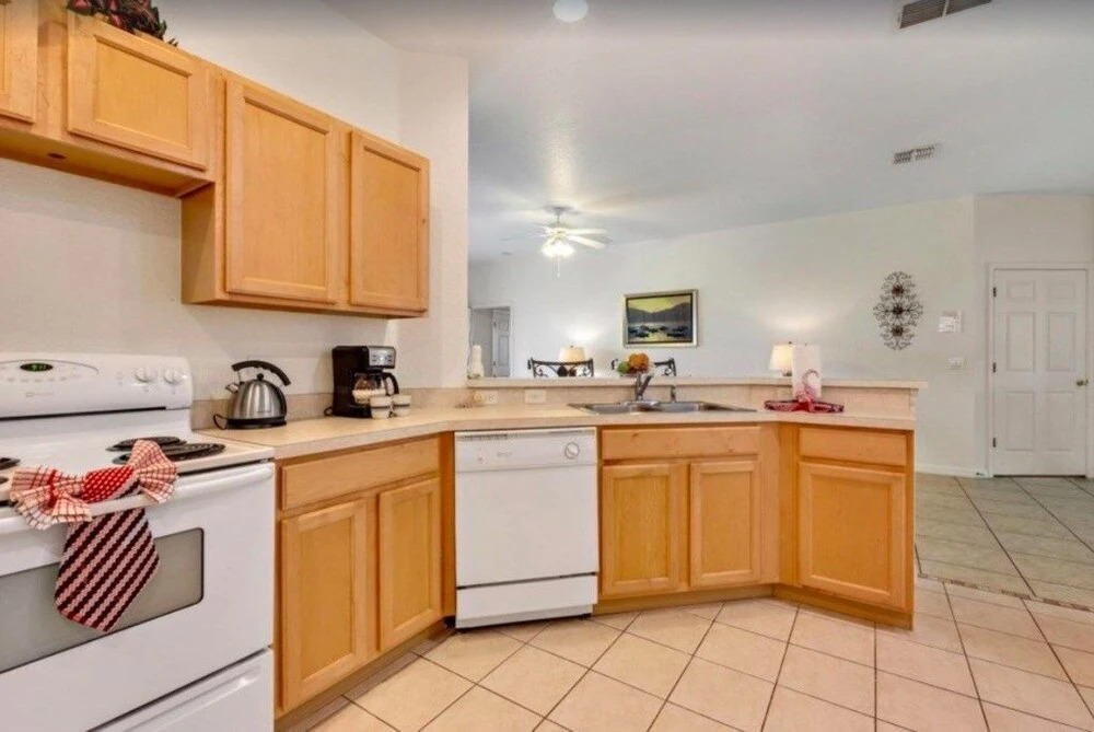 Content Listing - 4 Bedroom Value Plus Home With Private Pool