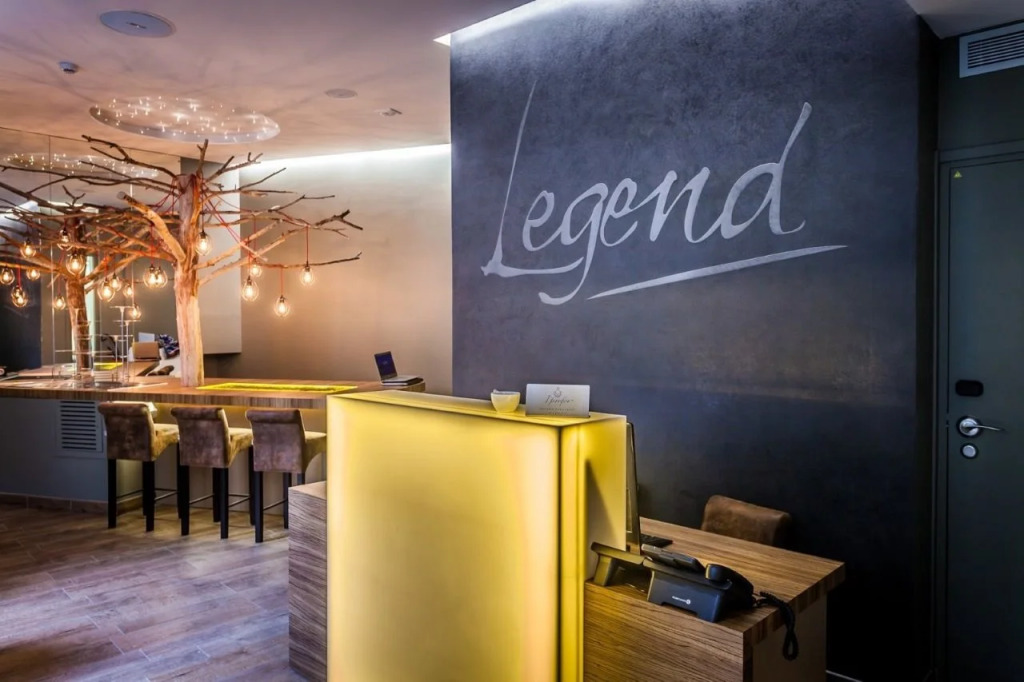 Legend Hôtel Paris