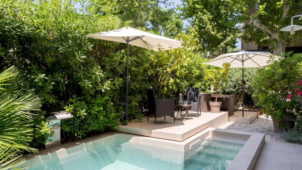 VILLA CORONA 8, Emma Villas