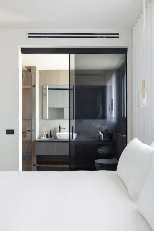 Skyline Serenity by tlv2rent