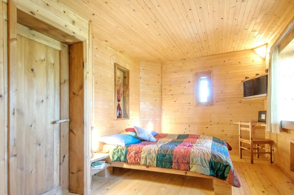 House With 2 Bedrooms in Hadzhidimovo, With Wonderful Lake View, Shared Pool, Enclosed Garden