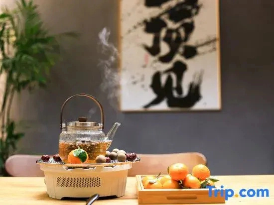 Xueyu Mountain Villa · Private Chalets · Single family townhouse hotel