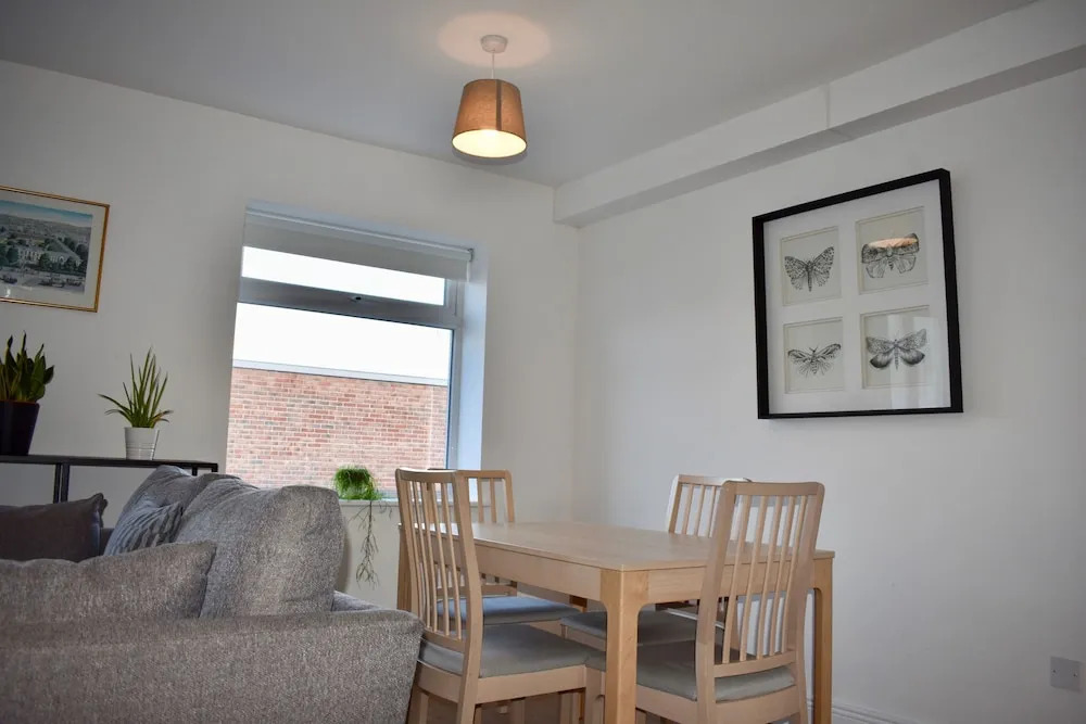 Fantastic 2 Bedroom 1 Bathroom Apartment in Central Dublin