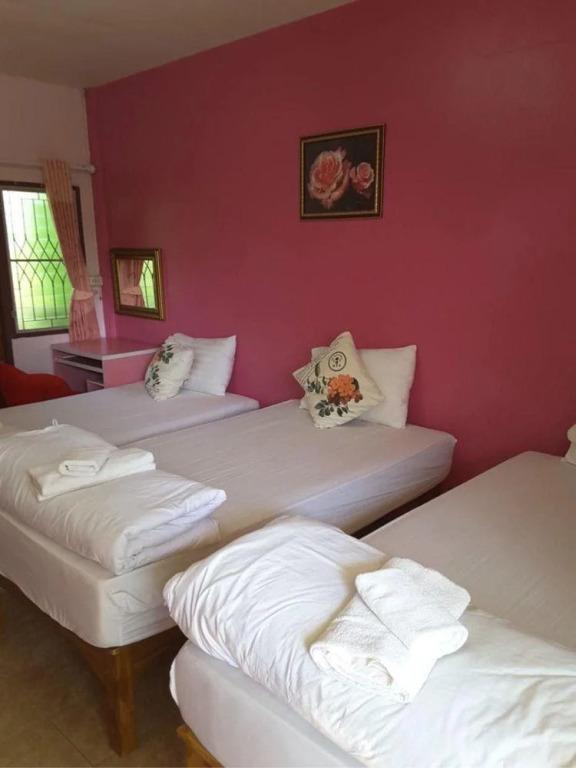 Sureerat Resort