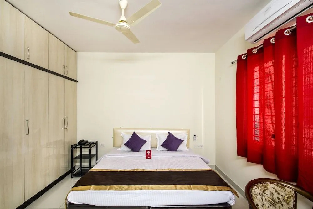 OYO 8587 Dwell Suites