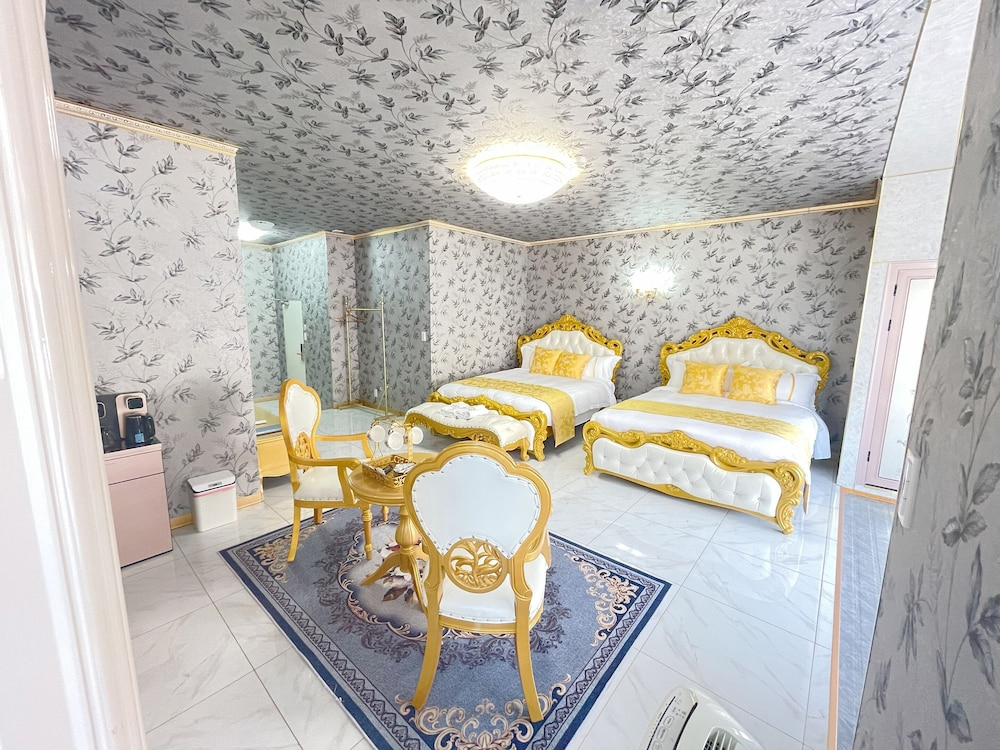Hotel Lomosa