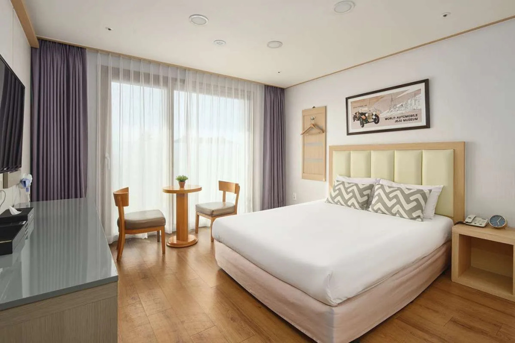 Shin Shin Hotel Jeju City