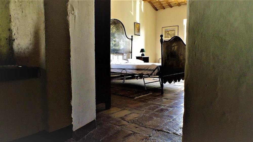 Mansion with 4 Bedrooms in Casenuove, with Wonderful Mountain View, Enclosed Garden And Wifi - 19 Km From the Beach