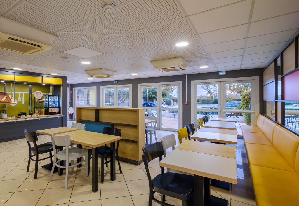 B&B HOTEL FREJUS Puget-sur-Argens