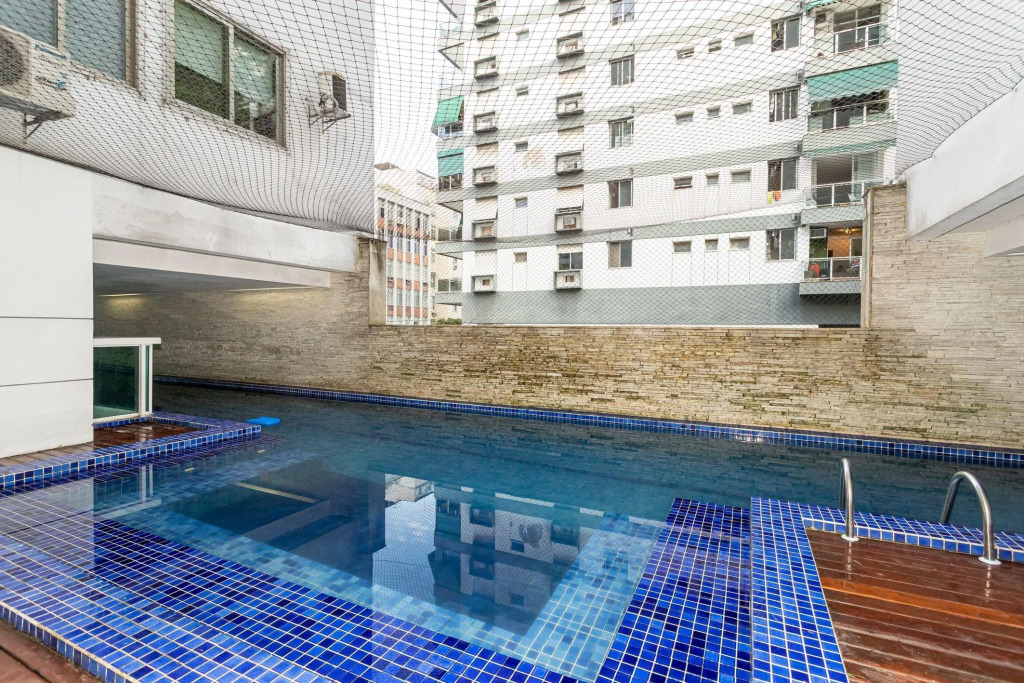 Moderno 2qtos C/ Piscina E Garagem | Sc 357/405