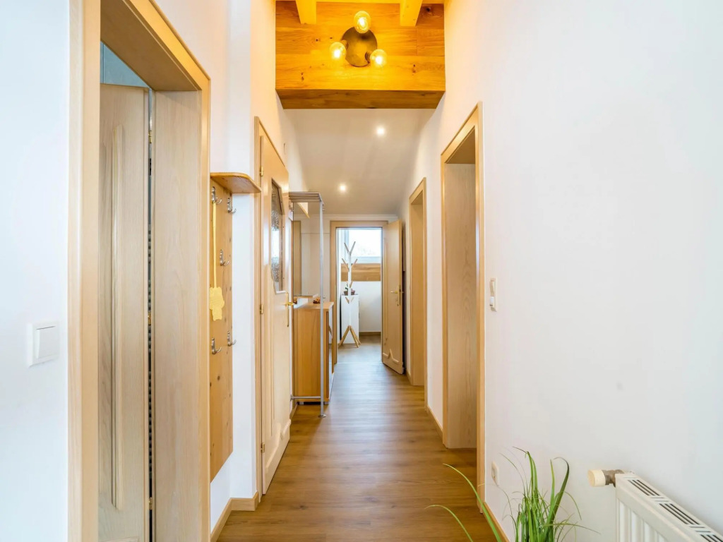 Apartment in Bramberg am Wildkogel near Badesee Hollersbach