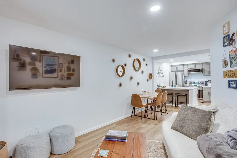 Remodeled Vail Condo w/ Hot Tub Access!