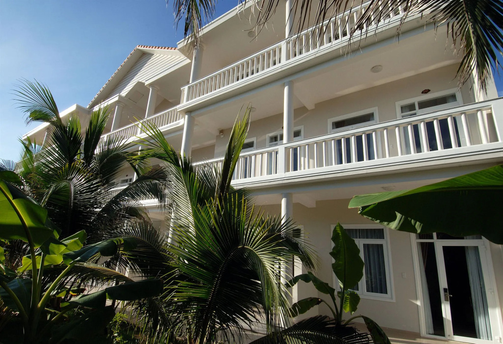 Saigon Emerald Beach Resort