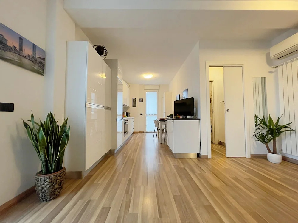 Rentopolis Apartments - Palazzo Candiani
