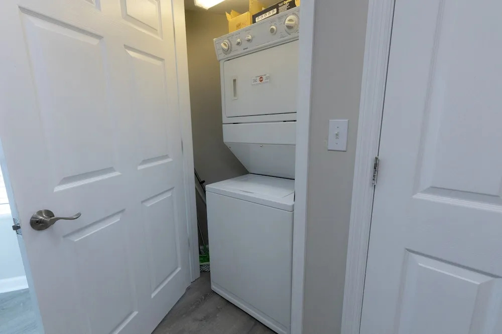 Seacrest 413 is a 2 BR Gulfside on Okaloosa Island by RedAwning