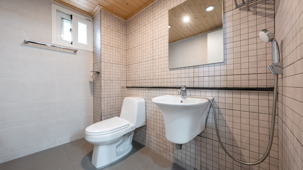 The Sea Anglers Pension in Namhae