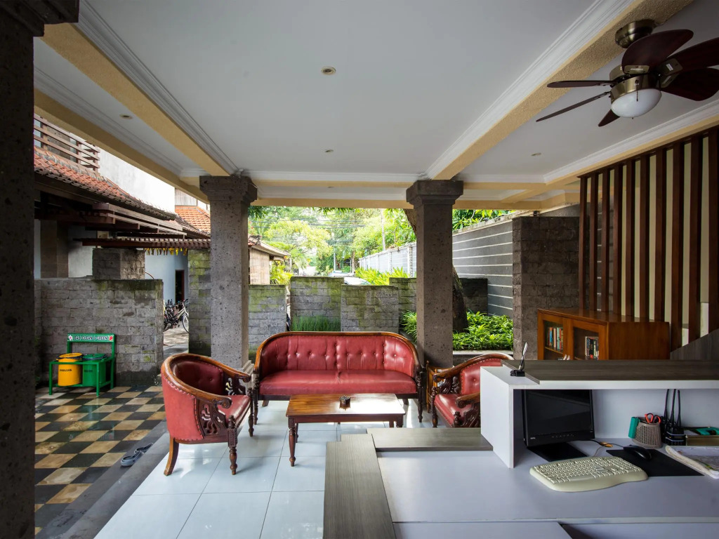 Puri Sading Hotel