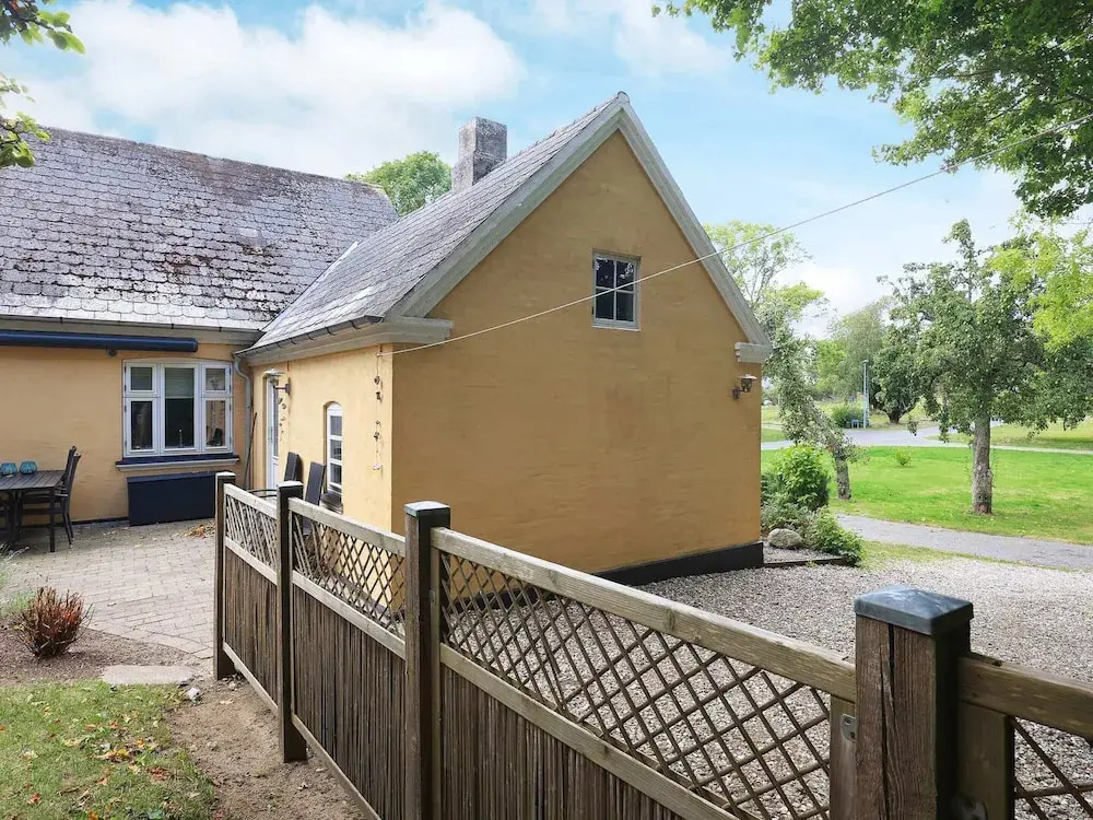 Grand Holiday Home in SÃ¸by Ã†rÃ¸ near Golf Course
