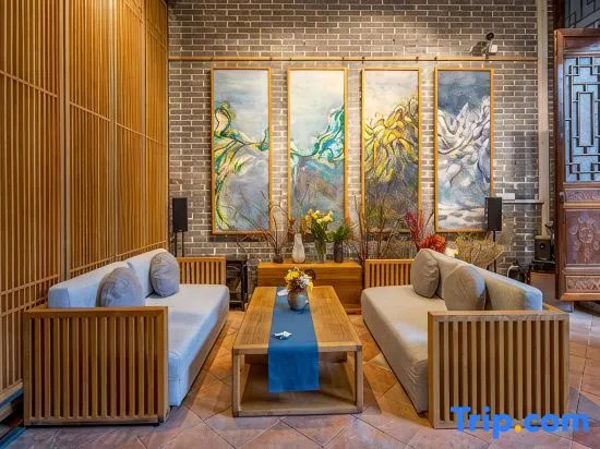 Floral Hotel·Beishan Jingshe Zhenpin Tea Garden Hotel(Zhuhai Gongbei Port Huafa Shangdu Branch)