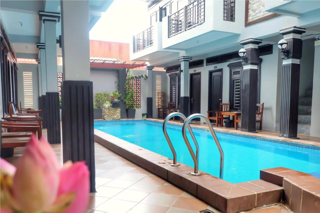 VIBOLA Guesthouse