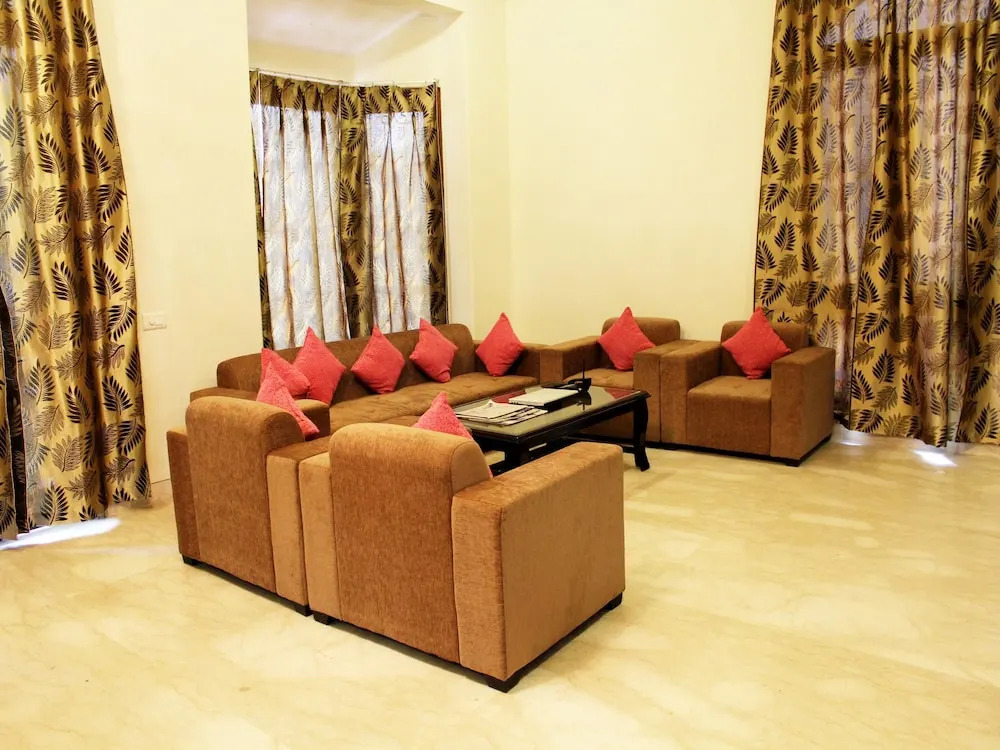 Oyo Rooms Noida Sector 43