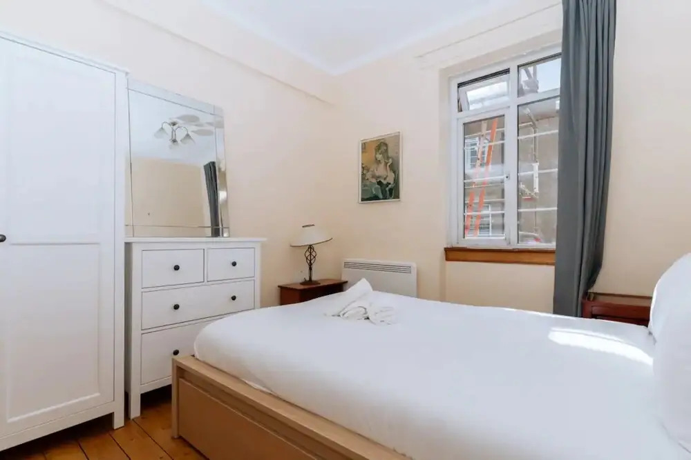 Cosy 2 Bedroom Flat in Craigleith