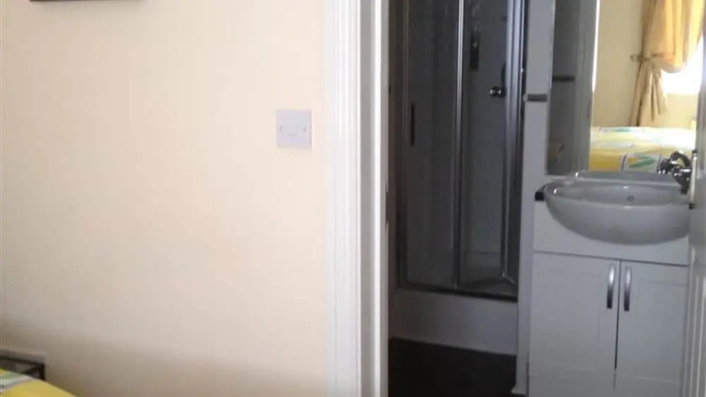 Goscar Court 6