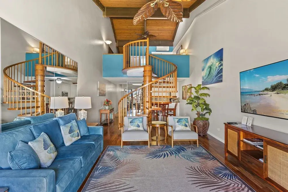Kamaole Sands 7-406 - Courtyard and Ocean Views - Stunning Renovation - Split AC