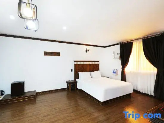 Yeoju Ace Hotel