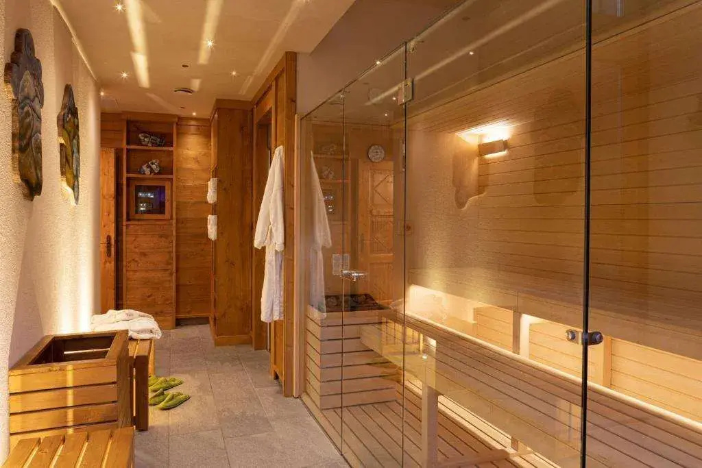 HOTEL BOUTON DOR Courmayeur