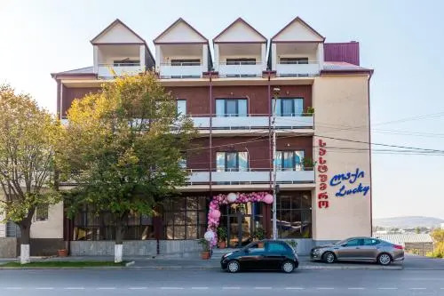 New Hotel Lucky