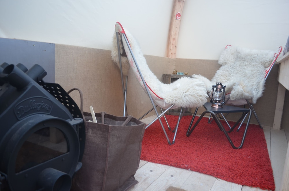 Eco Bivouac Village D'Igloo - Campground