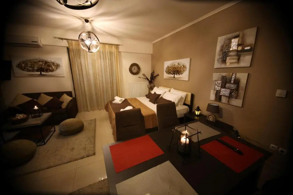 Kosmos Service Apartment City Center 1 With Parking