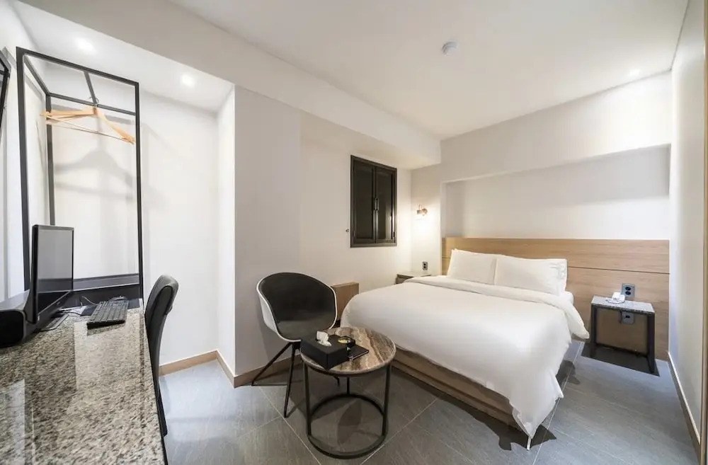HOTEL MYEONG JAK