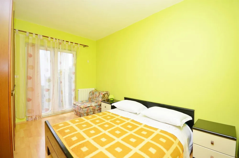 Apartment Rade