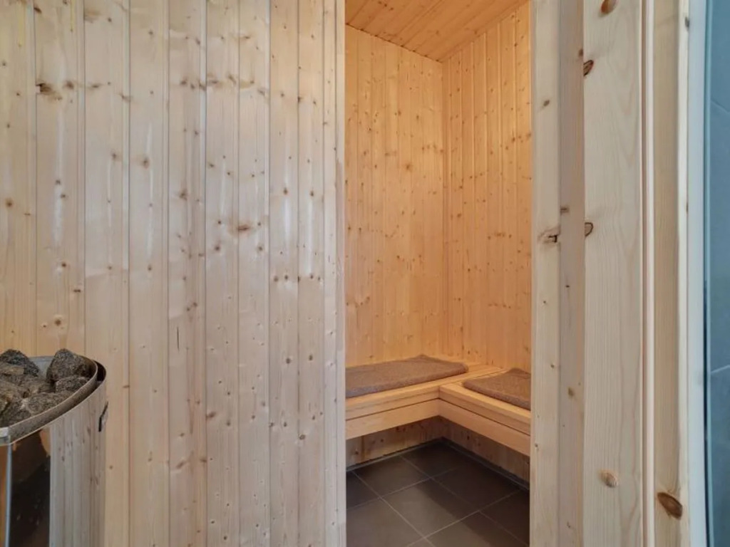 Holiday Home Vara - 800m from the sea by Interhome