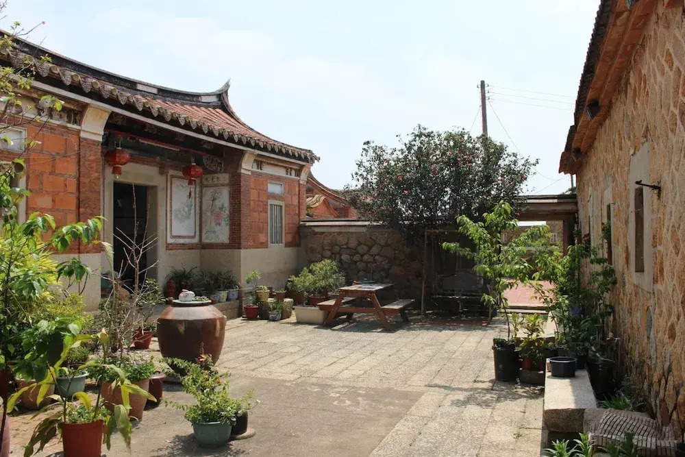 Xia Xing Inn