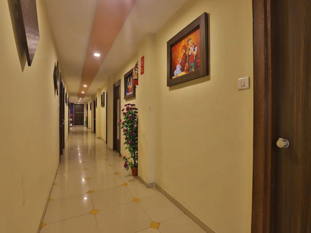 Hotel Nilkanth Inn By OYO Rooms