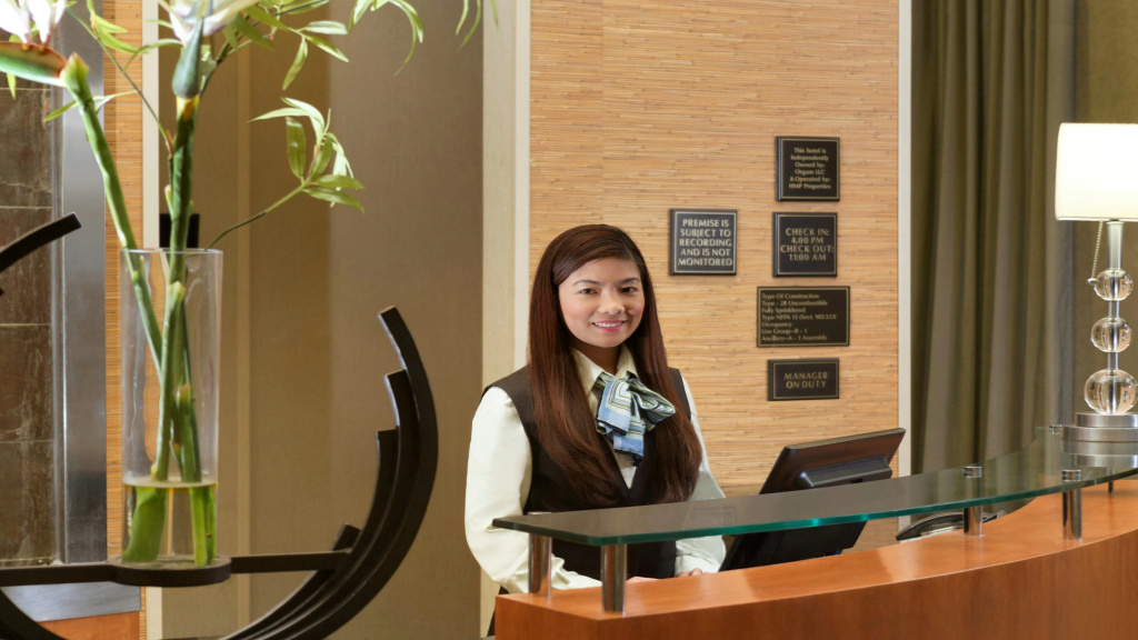 Holiday Inn Hotel & Suites Gateway by IHG