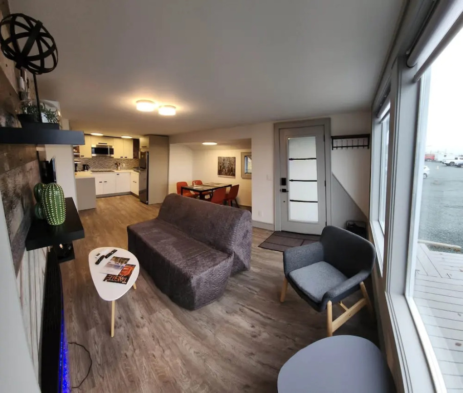 GLOBALSTAY. Paradise Marina Place